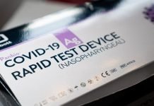 Abbott COVID-19 self-test kit (photo of packaging)